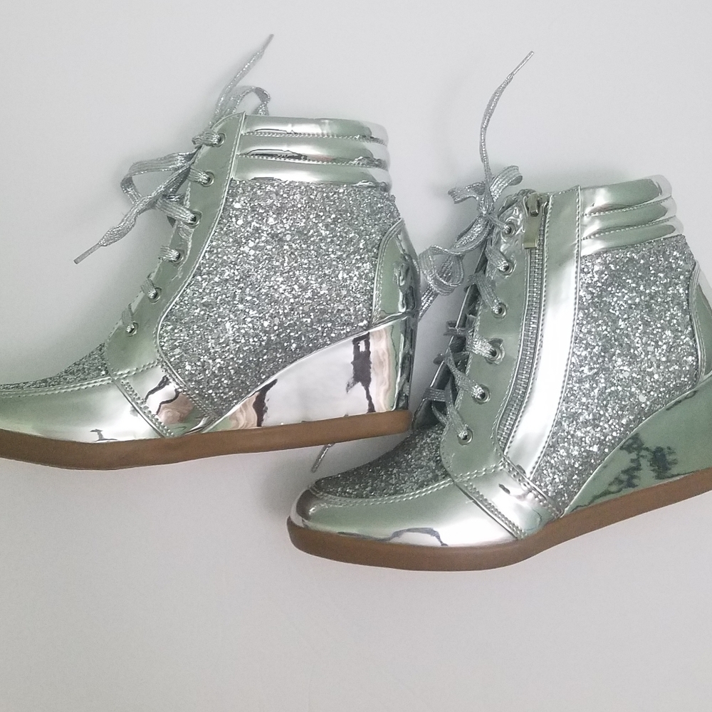 Women's Sneakers